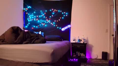 Snapshot of justwannalookgood4ya chatting on February 6, 2025, 11:58 pm Eetantungfuk Mias online show from February 6, 2025, 11:58 pm