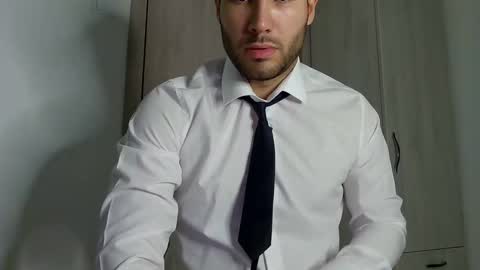 Snapshot of justynxxx1 chatting on December 2, 2024, 10:12 pm Justin online show from December 2, 2024, 10:12 pm