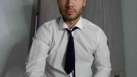 Snapshot of justynxxx1 chatting on December 31, 2024, 7:31 am Justin online show from December 31, 2024, 7:31 am