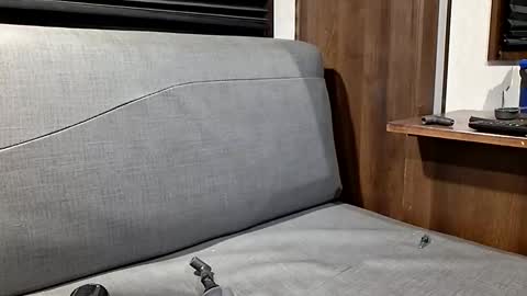 jvilla521 online show from September 17, 2025, 7:10 am