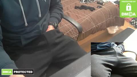 Snapshot of k1ze chatting on October 13, 2025, 8:14 am Tonio online show from October 13, 2025, 8:14 am