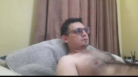 Snapshot of k9cat chatting on March 29, 2026, 6:52 pm k9cat online show from March 29, 2026, 6:52 pm