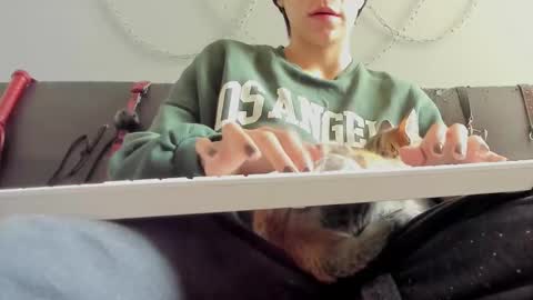 Miss K online show from September 12, 2025, 5:24 pm