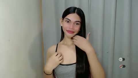 Snapshot of kaamy_dake chatting on January 14, 2025, 2:53 pm KAAMY online show from January 14, 2025, 2:53 pm