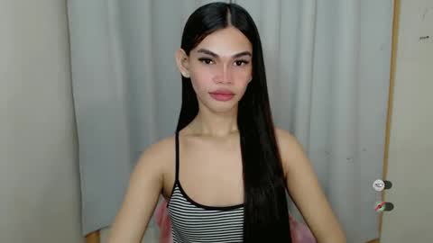 Snapshot of kaamy_dake chatting on January 15, 2025, 2:02 pm KAAMY online show from January 15, 2025, 2:02 pm