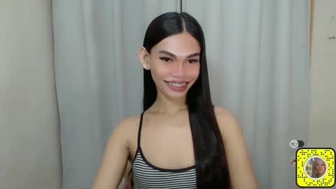 Snapshot of kaamy_dake chatting on January 21, 2025, 7:39 pm KAAMY online show from January 21, 2025, 7:39 pm