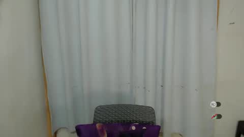 Snapshot of kaamy_dake chatting on January 28, 2025, 4:19 pm KAAMY online show from January 28, 2025, 4:19 pm