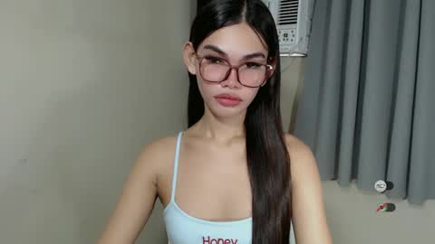 Snapshot of kaamy_dake chatting on March 7, 2025, 6:13 am KAAMY online show from March 7, 2025, 6:13 am