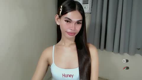 Snapshot of kaamy_dake chatting on March 8, 2025, 8:55 am KAAMY online show from March 8, 2025, 8:55 am