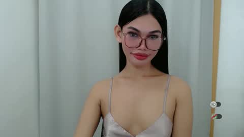 Snapshot of kaamy_dake chatting on October 8, 2025, 3:20 pm KAAMY online show from October 8, 2025, 3:20 pm
