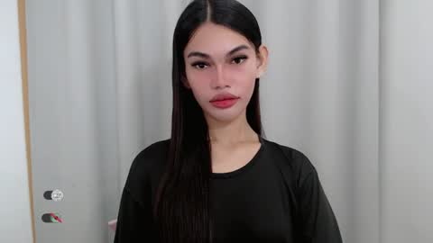 Snapshot of kaamy_dake chatting on October 21, 2025, 3:13 pm KAAMY online show from October 21, 2025, 3:13 pm