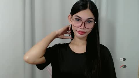 Snapshot of kaamy_dake chatting on November 3, 2025, 3:13 pm KAAMY online show from November 3, 2025, 3:13 pm