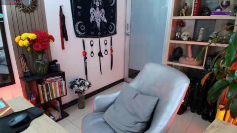 Carym  online show from October 7, 2025, 11:13 pm