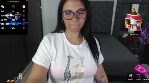 Snapshot of kaarlaa_ chatting on February 4, 2025, 7:55 pm Karla online show from February 4, 2025, 7:55 pm