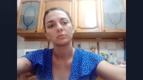 Nika online show from September 18, 2025, 2:41 pm