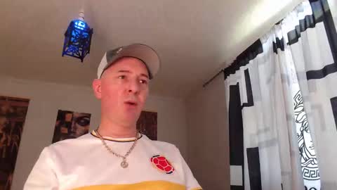 kademalone online show from April 24, 2026, 2:41 pm