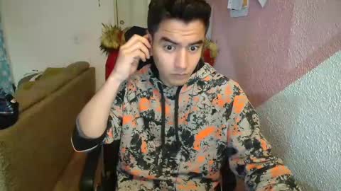 kael_art_d online show from December 7, 2024, 12:30 am