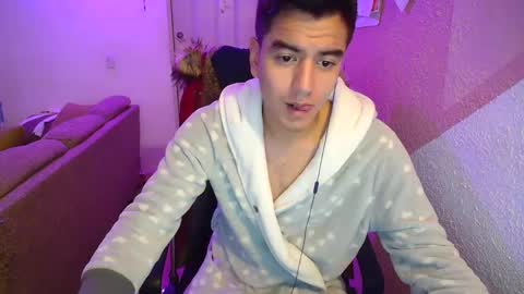 kael_art_d online show from December 7, 2024, 7:05 am