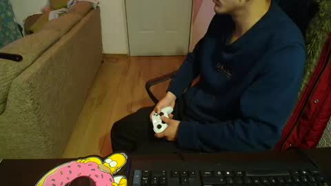 kael_art_d online show from December 10, 2024, 3:20 am