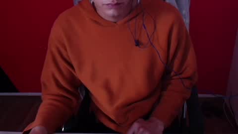 kael_art_d online show from October 6, 2025, 9:01 pm