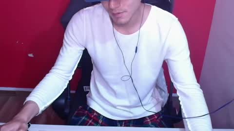 kael_art_d online show from October 23, 2025, 12:32 am