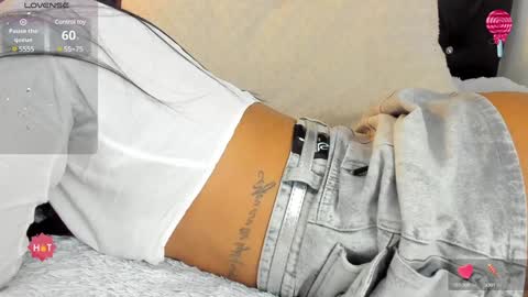 kagome01 online show from December 8, 2024, 6:17 pm