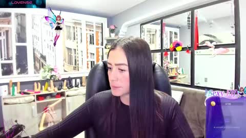 Antonella online show from March 6, 2025, 5:14 am