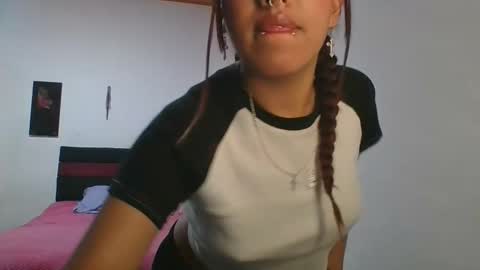 Snapshot of kahelipurple chatting on February 14, 2026, 3:03 am KAHELIINDEPENDENT MODEL online show from February 14, 2026, 3:03 am