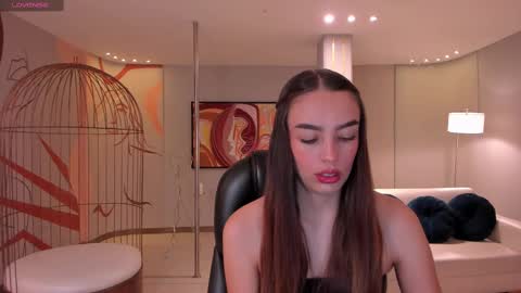 Kaia Ferreira online show from February 11, 2025, 12:05 pm