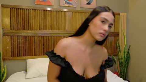kaiawhite online show from April 22, 2026, 8:32 pm