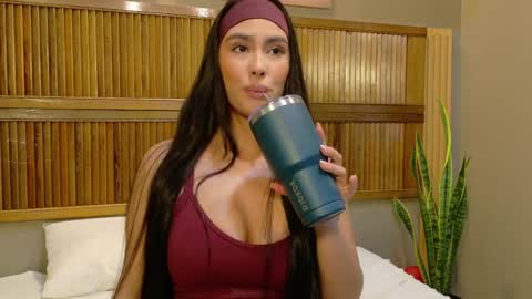 kaiawhite online show from April 23, 2026, 9:50 pm