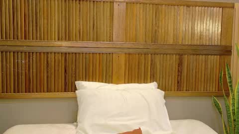kaiawhite online show from May 29, 2026, 9:35 pm