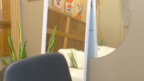 kaiawhite online show from June 11, 2026, 12:32 am
