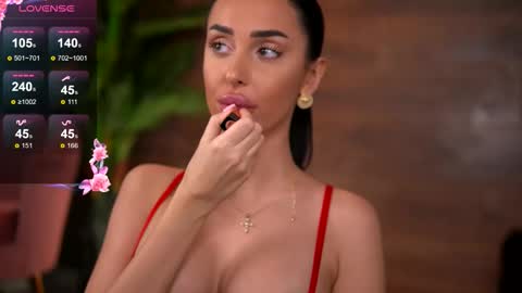 Kaira online show from December 3, 2025, 7:34 pm