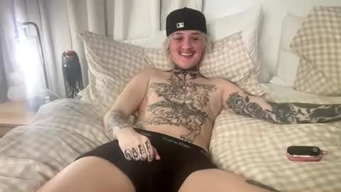 Snapshot of kairoknox chatting on March 1, 2026, 4:58 am Kairo Kox online show from March 1, 2026, 4:58 am