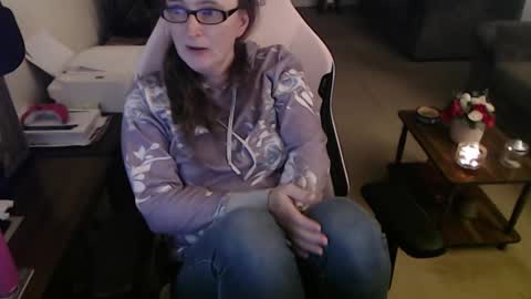 Camprincess331 online show from February 11, 2026, 2:27 am