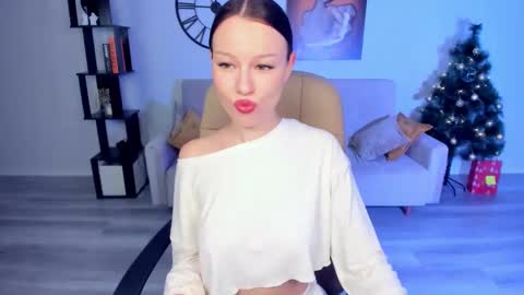 Kaitlyn online show from December 25, 2024, 5:26 pm
