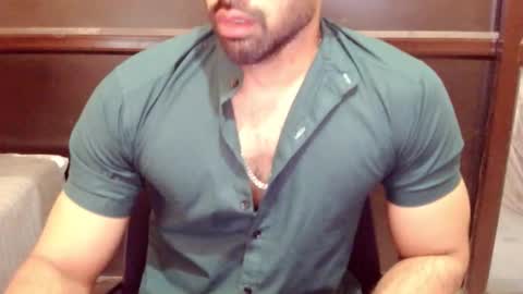 Vicky online show from October 18, 2025, 6:05 am