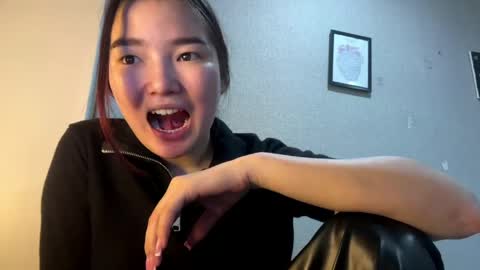 Snapshot of kalalinet chatting on May 18, 2026, 3:51 pm Sakura online show from May 18, 2026, 3:51 pm