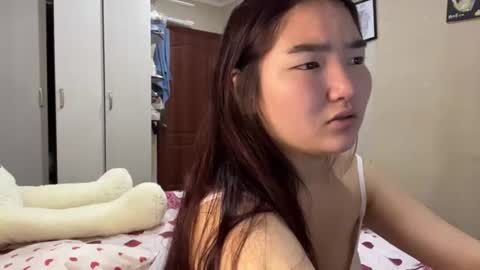 Snapshot of kalalinet chatting on August 6, 2026, 4:42 pm Sakura online show from August 6, 2026, 4:42 pm