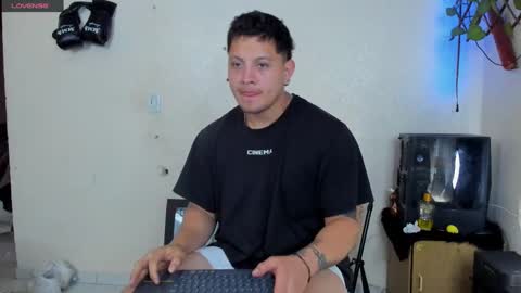 Kaledd musclees room Master online show from March 4, 2025, 8:27 pm