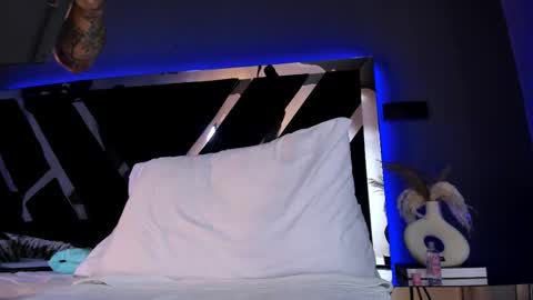 Snapshot of kaletattoos chatting on February 9, 2025, 2:28 am Kale online show from February 9, 2025, 2:28 am