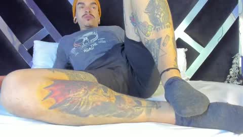 Snapshot of kaletattoos chatting on September 20, 2025, 11:11 am Kale online show from September 20, 2025, 11:11 am