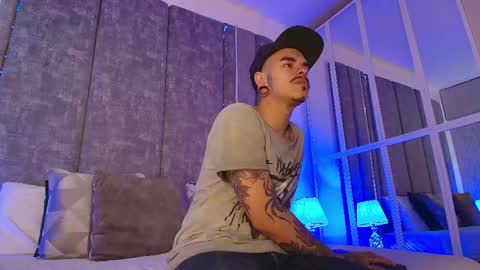 Snapshot of kaletattoos chatting on October 1, 2025, 11:38 am Kale online show from October 1, 2025, 11:38 am