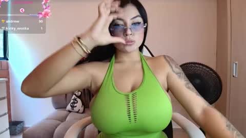 Snapshot of kaliffa_zoe chatting on November 22, 2025, 3:00 pm Zoe online show from November 22, 2025, 3:00 pm