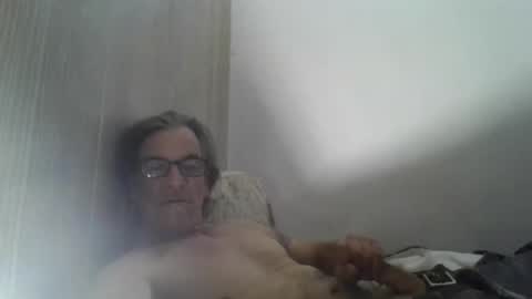 kalifornia91666 online show from March 11, 2025, 3:02 pm