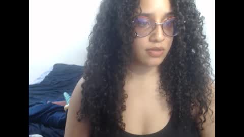 Snapshot of kaliith chatting on February 23, 2025, 11:14 pm Kaliith online show from February 23, 2025, 11:14 pm