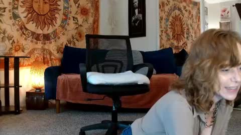 Snapshot of kalikushdreamz chatting on February 20, 2025, 4:14 pm Tara Smith online show from February 20, 2025, 4:14 pm