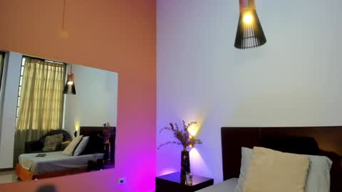 Snapshot of kalimonroee chatting on December 3, 2024, 11:33 am KaliMonroe online show from December 3, 2024, 11:33 am