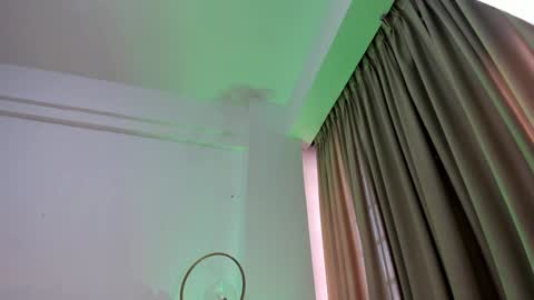 Snapshot of kalimonroee chatting on December 10, 2024, 11:32 am KaliMonroe online show from December 10, 2024, 11:32 am